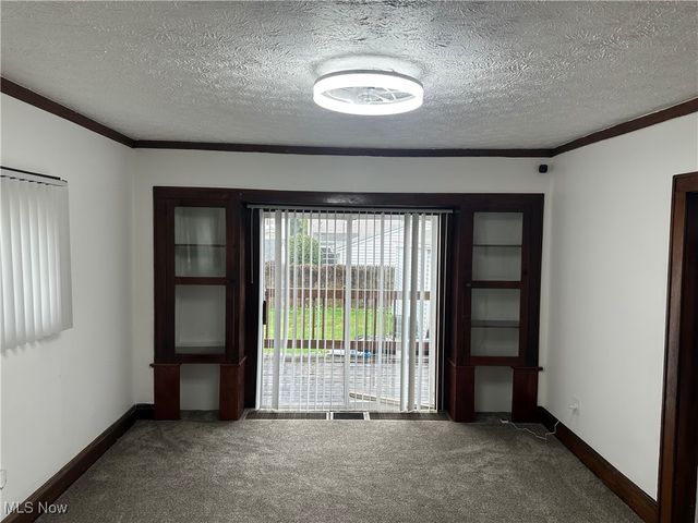 434 Hillwood Drive, Akron, OH 44320