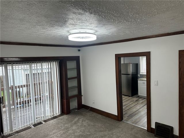 434 Hillwood Drive, Akron, OH 44320