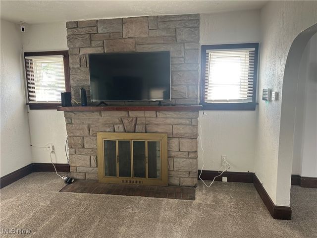 434 Hillwood Drive, Akron, OH 44320