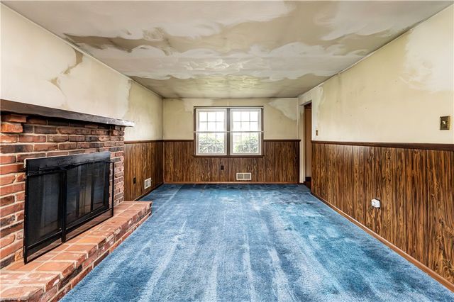 110 EDENBORO DRIVE, City Of Greensburg, PA 15601