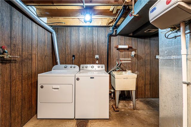 110 EDENBORO DRIVE, City Of Greensburg, PA 15601