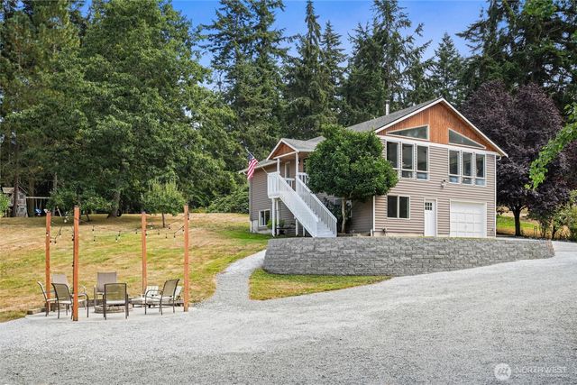 937 Rowe Road, Camano Island, WA 98282