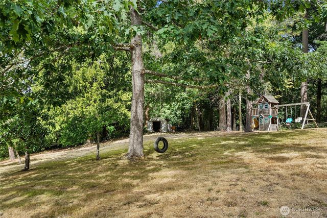 937 Rowe Road, Camano Island, WA 98282