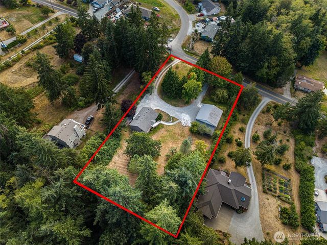 937 Rowe Road, Camano Island, WA 98282