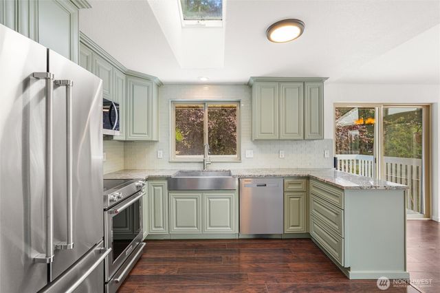 937 Rowe Road, Camano Island, WA 98282