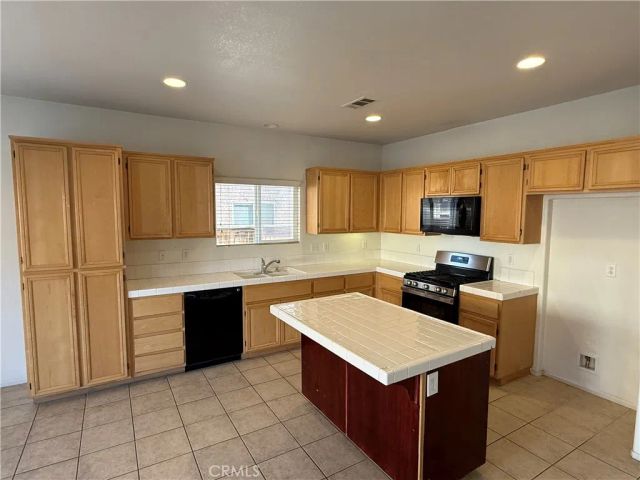13230 Mesa View, Victorville, CA 92392