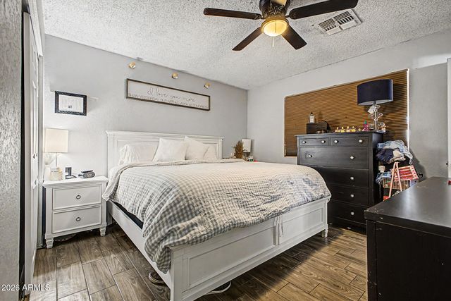 308 W PIUTE Avenue, Phoenix, AZ 85027