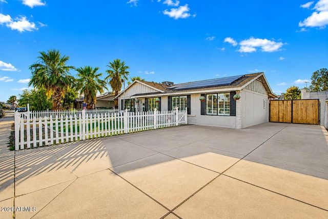 308 W PIUTE Avenue, Phoenix, AZ 85027