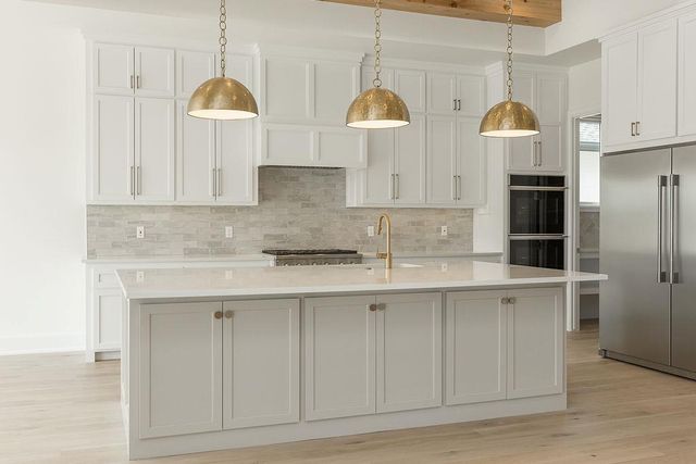 2008 Wiregrass Drive, Edmond, OK 73025