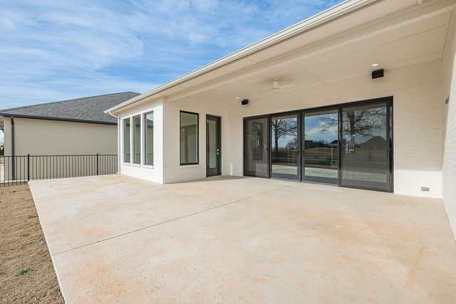 2008 Wiregrass Drive, Edmond, OK 73025