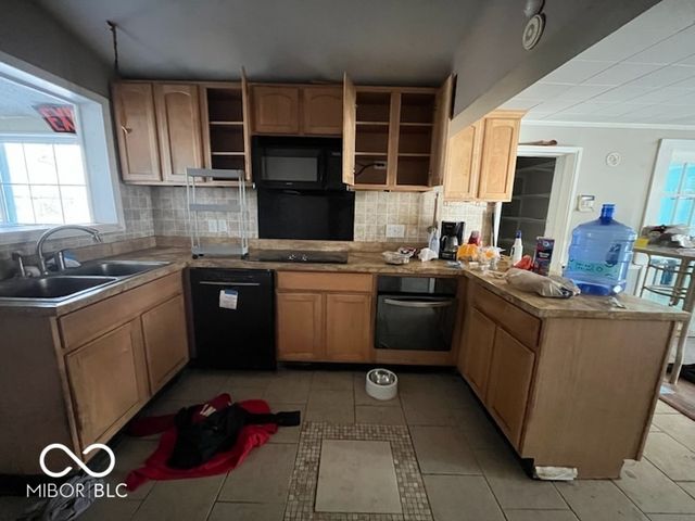 9330 E 12th Street, Indianapolis, IN 46229