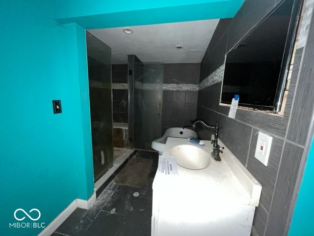 9330 E 12th Street, Indianapolis, IN 46229