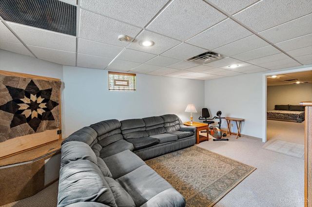 533 Smiley Avenue, Springdale, OH 45246