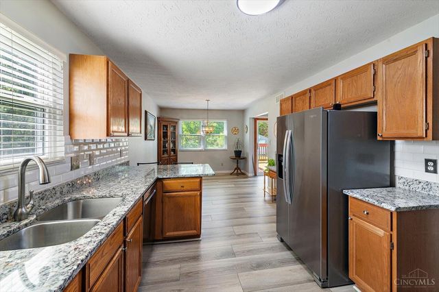 533 Smiley Avenue, Springdale, OH 45246