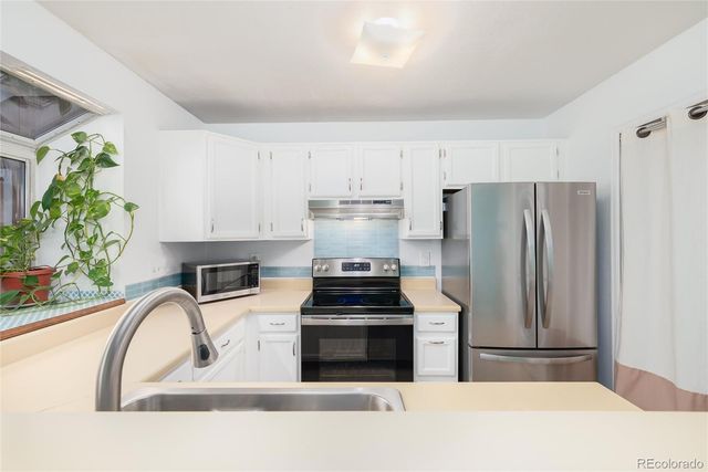 1237 S Flower Circle D, Lakewood, CO 80232