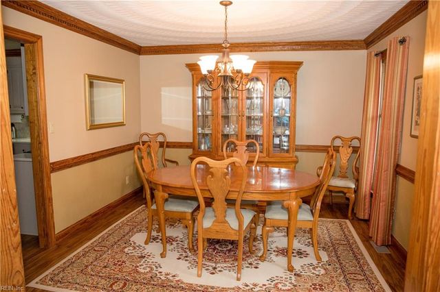 417 Granada DR, Chesapeake, VA 23322