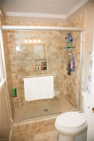 417 Granada DR, Chesapeake, VA 23322