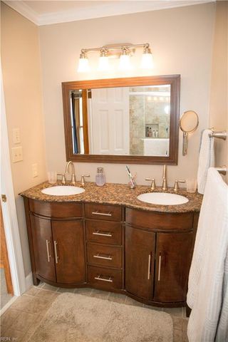 417 Granada DR, Chesapeake, VA 23322