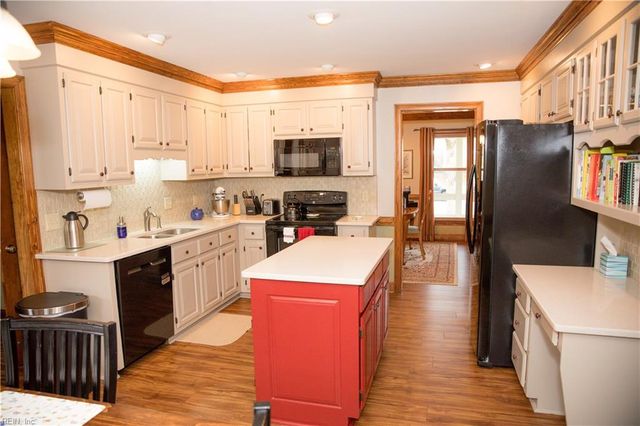 417 Granada DR, Chesapeake, VA 23322