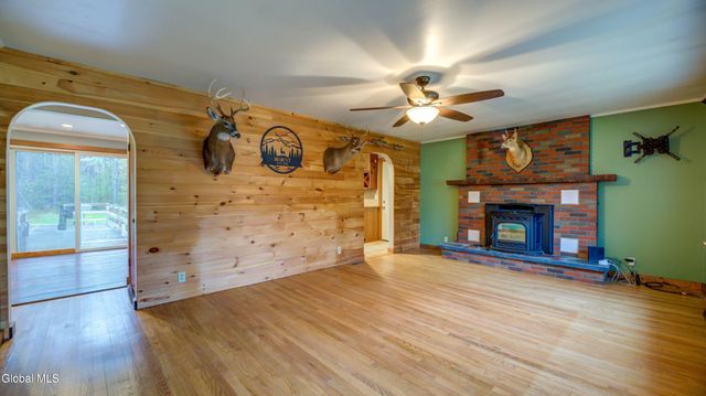 117 Blanchard Road, Gloversville, NY 12078