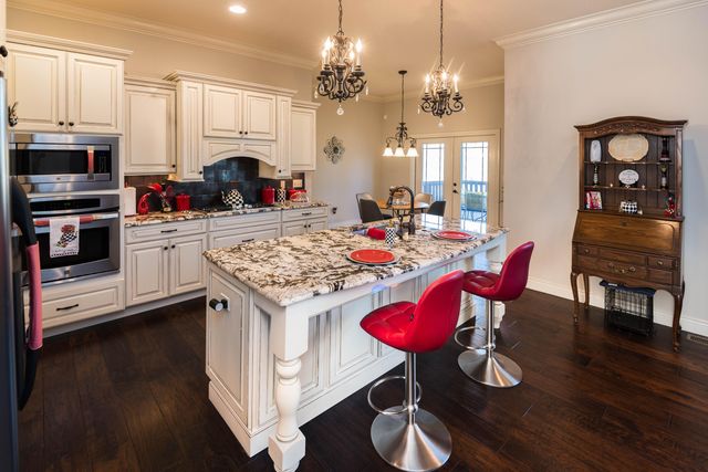 5800 MORNING STAR CT, Columbia, MO 65203