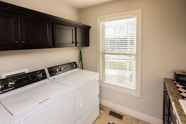 5800 MORNING STAR CT, Columbia, MO 65203