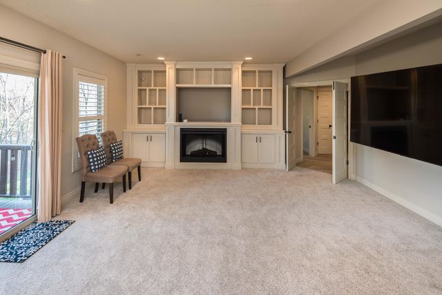 5800 MORNING STAR CT, Columbia, MO 65203