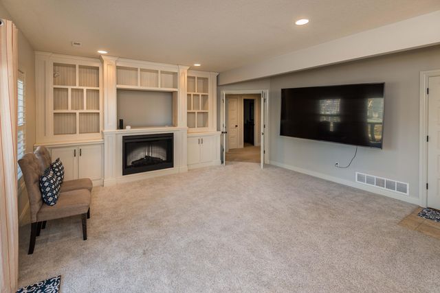 5800 MORNING STAR CT, Columbia, MO 65203