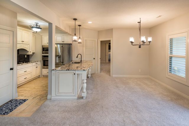 5800 MORNING STAR CT, Columbia, MO 65203