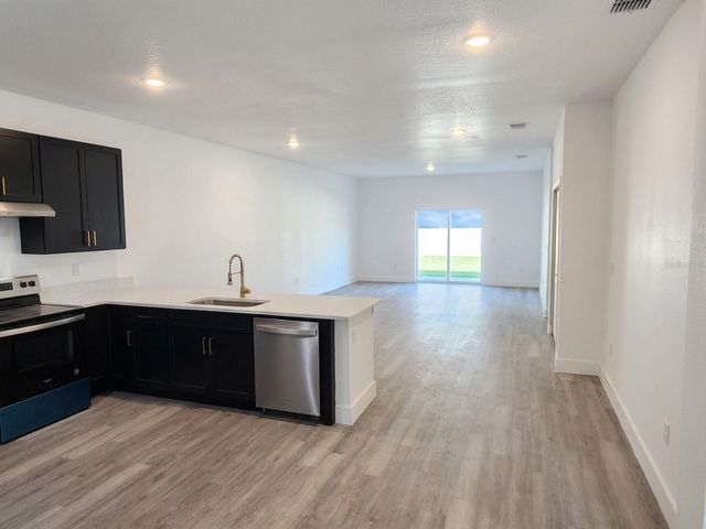 111 DR MARTIN LUTHER KING JR BOULEVARD S, Lake Wales, FL 33853