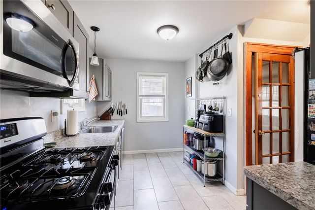 115 Allandale Avenue, Rochester, NY 14610