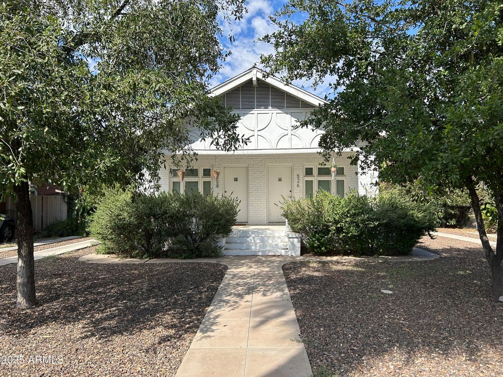 526 W CULVER Street B, Phoenix, AZ 85003