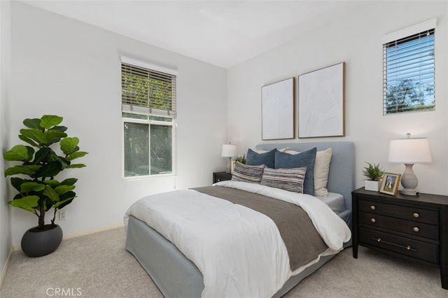 25 Vermillion, Irvine, CA 92603