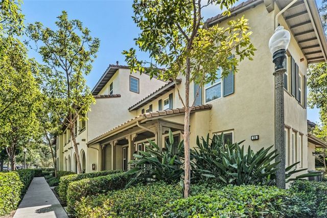 25 Vermillion, Irvine, CA 92603