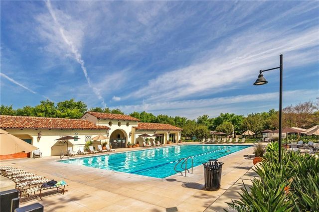 25 Vermillion, Irvine, CA 92603