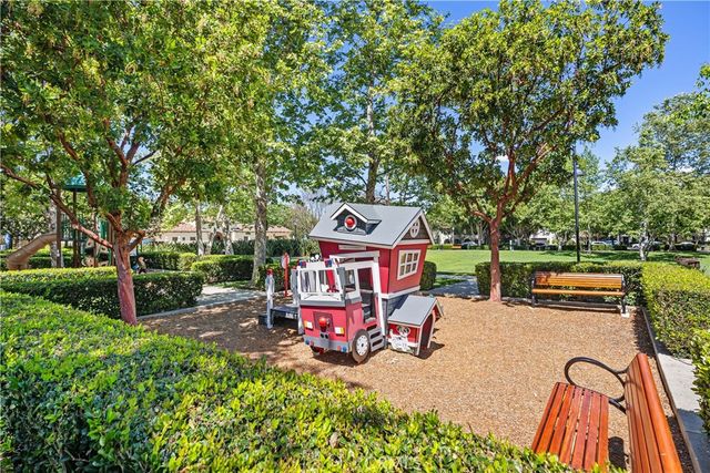 25 Vermillion, Irvine, CA 92603
