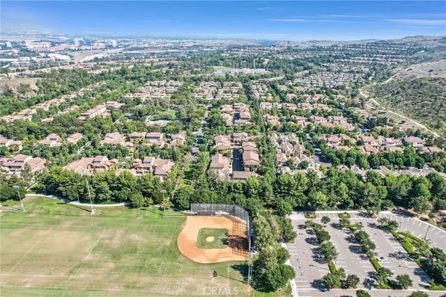 25 Vermillion, Irvine, CA 92603