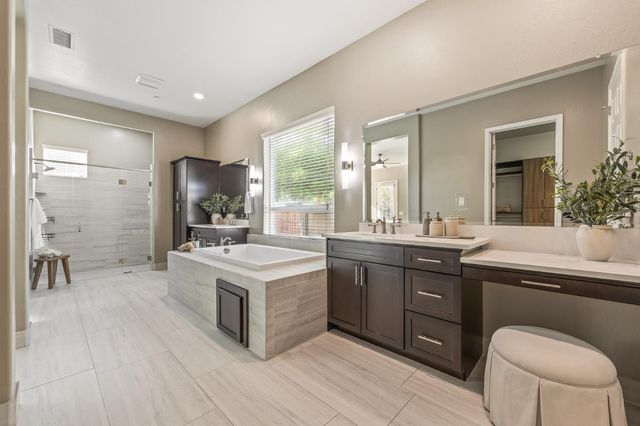 4809 N Sunset Avenue, Fresno, CA 93704