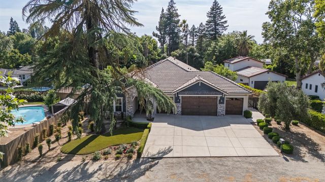4809 N Sunset Avenue, Fresno, CA 93704