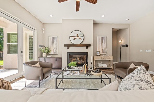 4809 N Sunset Avenue, Fresno, CA 93704