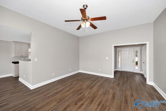 4938 Montauk Trail, Owens Cross Roads, AL 35763