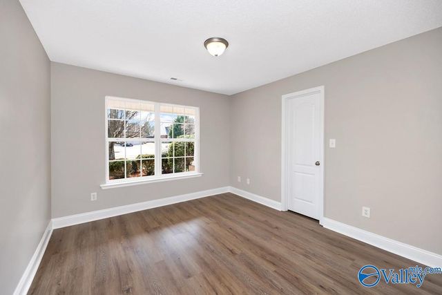 4938 Montauk Trail, Owens Cross Roads, AL 35763