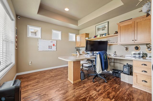 6703 Ashwood Loop, Fargo, ND 58104