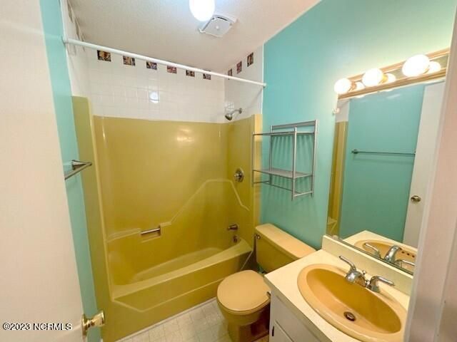 130 Park Avenue, Southport, NC 28461