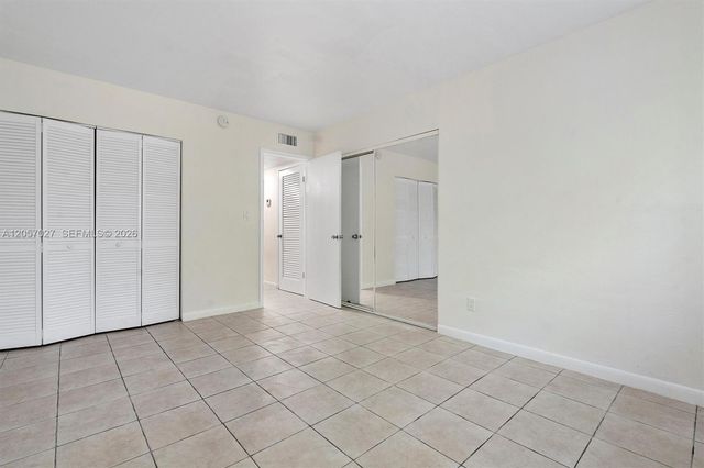 1715 N 16th Ave 114, Hollywood, FL 33020