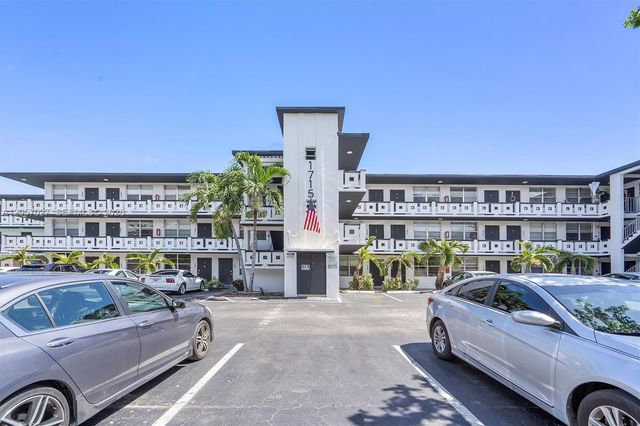 1715 N 16th Ave 114, Hollywood, FL 33020