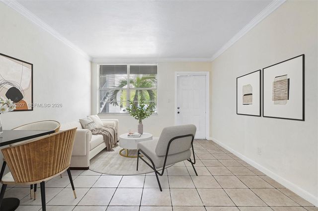 1715 N 16th Ave 114, Hollywood, FL 33020