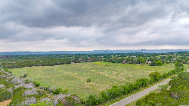 TRACT 2 Elm Pass, Bandera, TX 78003