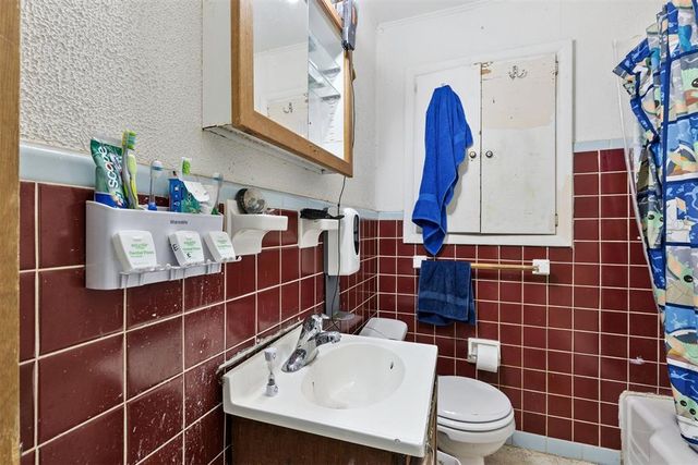 1417 Oxford Way, Oklahoma City, OK 73120