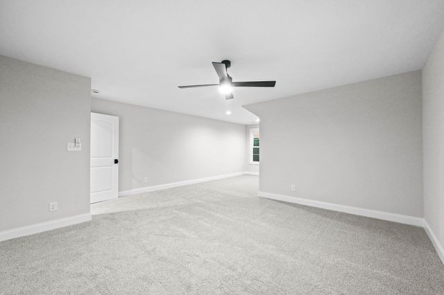 230 Hall Ct, Adams, TN 37010